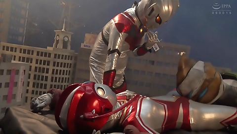 Mila and ready to get dirty hogt crudeo