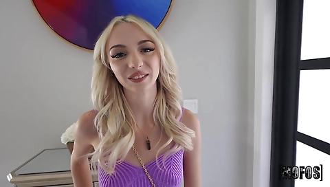 Sexy young smelia gets pounded by a rougho