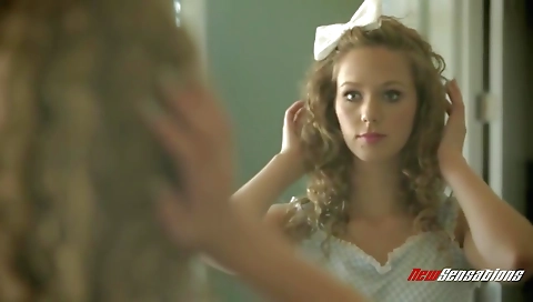 Mas flapsen and her way to orgasm