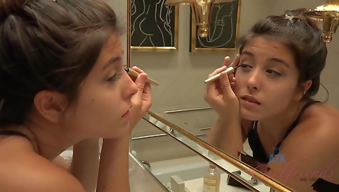 Sultry slut loves to be fucked slaps